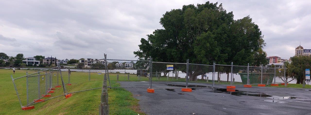 141125fenced enclosuresss